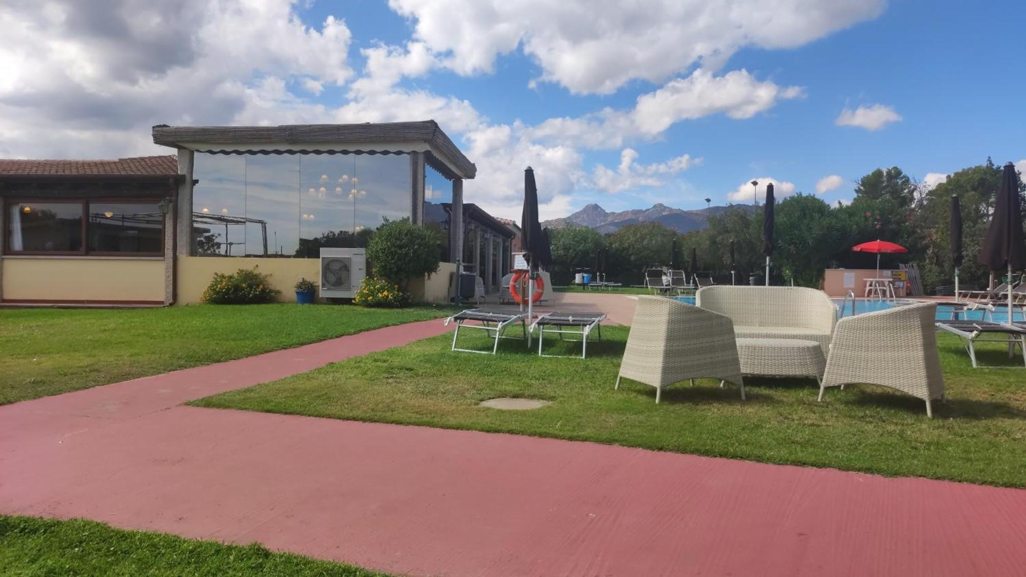 Li Suari Club Village San Teodoro  Exterior foto