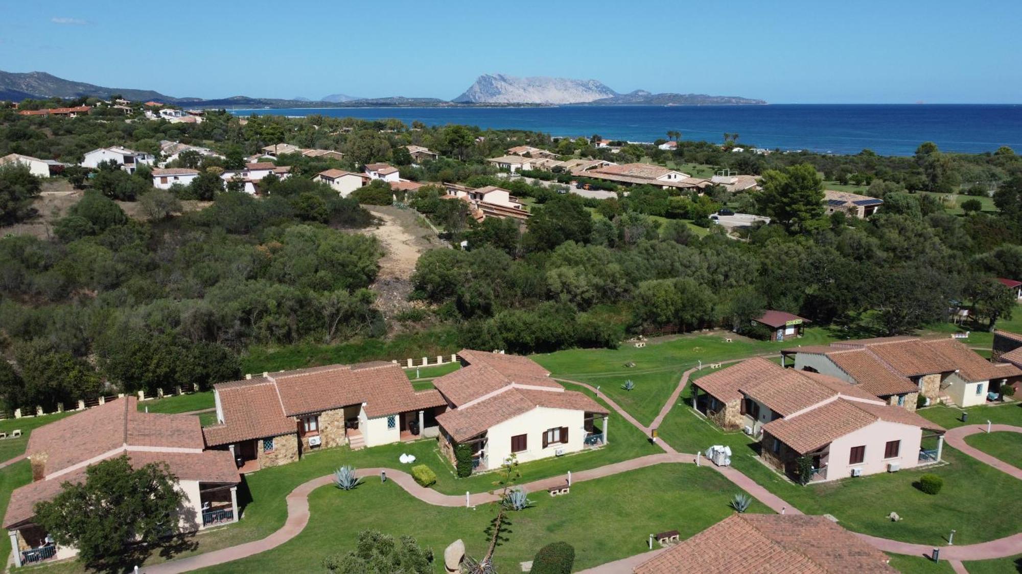 Li Suari Club Village San Teodoro  Exterior foto